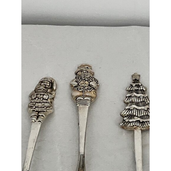 Holiday-Themed Serving Set With Santa Snowman & Tree Handles By International Si - Picture 3 of 8